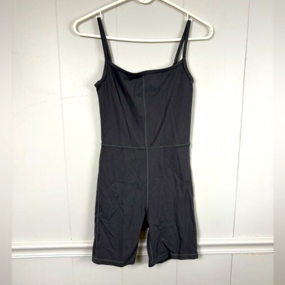 Wilfred Pants - Aritzia Wilfred Free Gray Stretch Romper Size Small